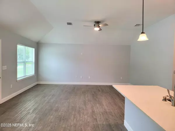 Orange Park, FL 32073,1978 SOLOMON ST