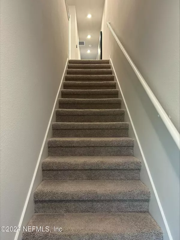 Jacksonville, FL 32210,10688 WATERFIELD RD