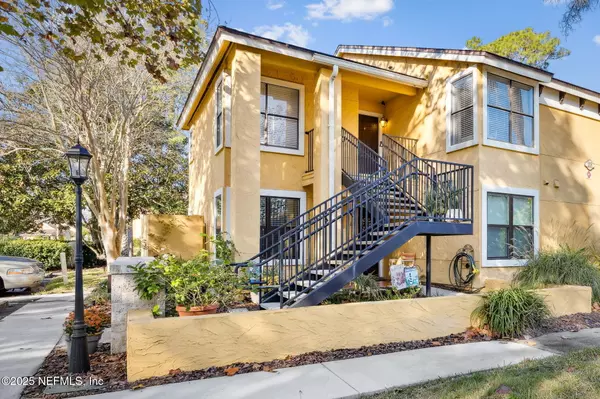 831 SHORELINE CIR, Ponte Vedra Beach, FL 32082