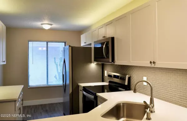 Ponte Vedra Beach, FL 32082,2133 SEA HAWK DR