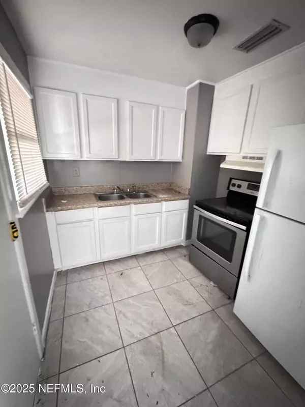 Jacksonville, FL 32254,3251 SUNNYBROOK AVE N