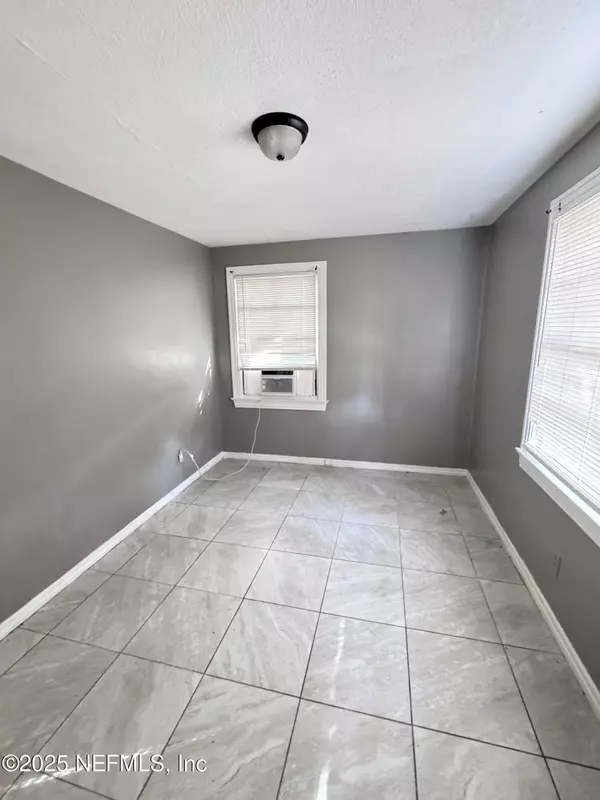 Jacksonville, FL 32254,3251 SUNNYBROOK AVE N