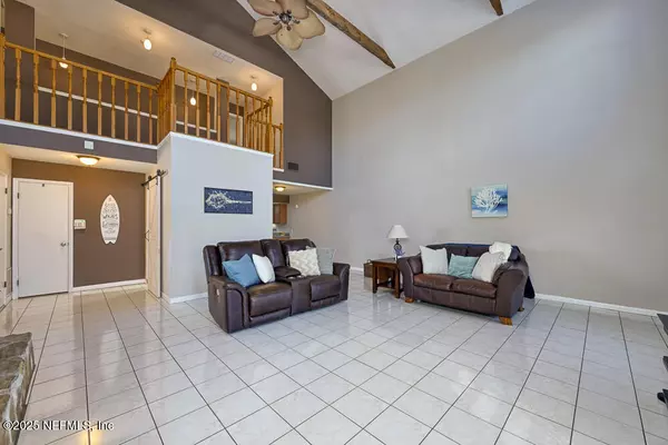 Jacksonville Beach, FL 32250,1216 21ST ST N