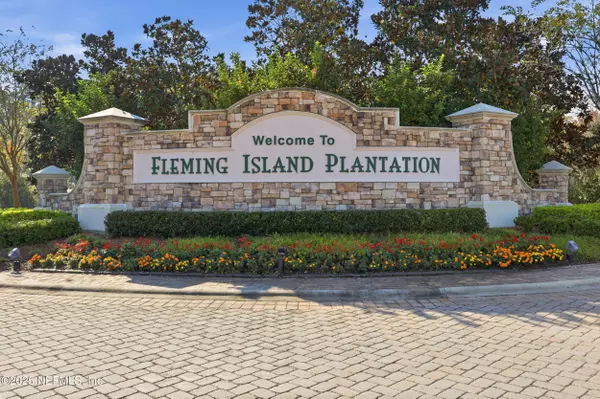 Fleming Island, FL 32003,1500 CALMING WATER DR #2305