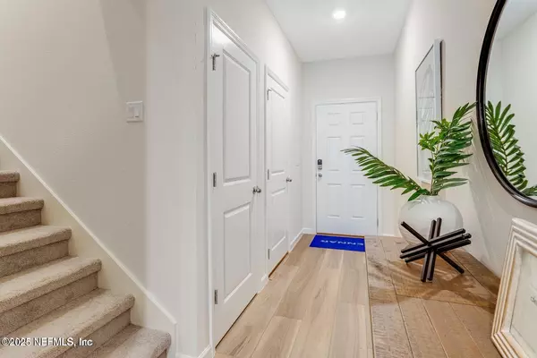 Orange Park, FL 32073,542 HOLLY LAKES DR