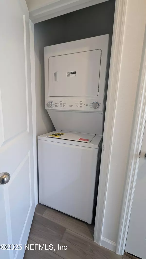 Orange Park, FL 32073,542 HOLLY LAKES DR