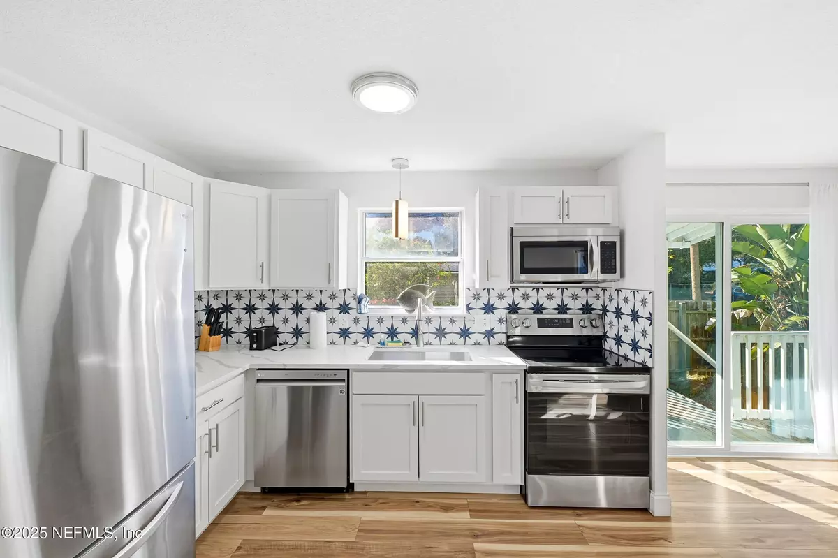 St. Augustine, FL 32084,6 HOPKINS ST