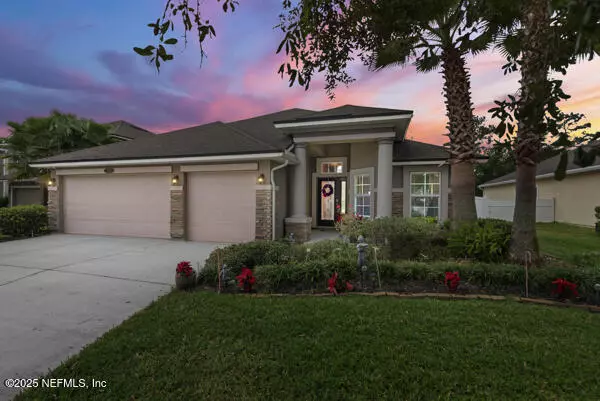 72 BRADFORD LAKE CIR, Jacksonville, FL 32218