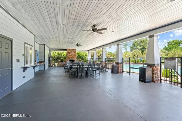 Jacksonville, FL 32218,72 BRADFORD LAKE CIR