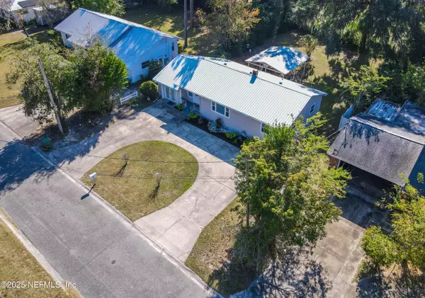 Palatka, FL 32177,2207 LAUREL ST