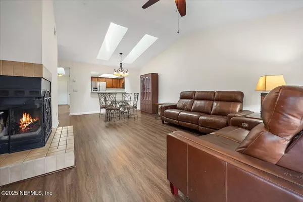 Jacksonville, FL 32246,2359 JADESTONE CT