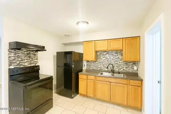 Jacksonville, FL 32209,2229 W 12TH ST