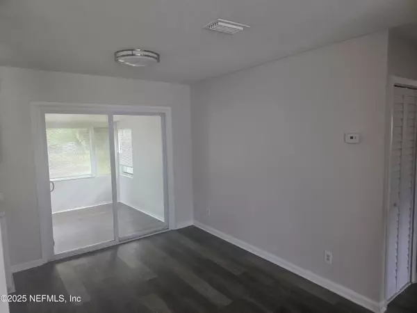 Jacksonville, FL 32277,3139 SEARCHWOOD DR