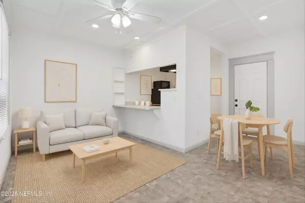 Jacksonville, FL 32207,917 PHILLIPS ST