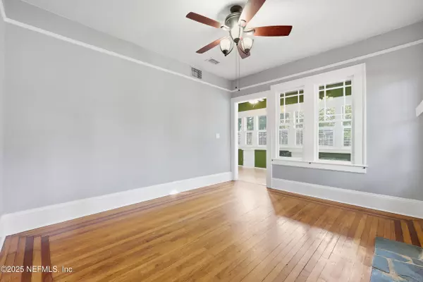 Jacksonville, FL 32205,1047 CHERRY ST