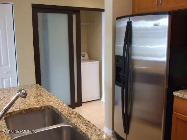 Jacksonville, FL 32246,10435 MIDTOWN Pkwy #235