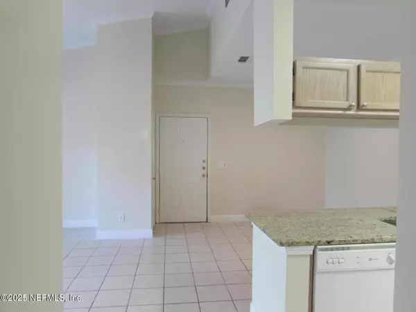 Ponte Vedra Beach, FL 32082,120 VERA CRUZ DR #832