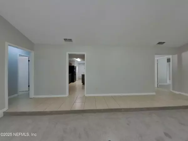 Jacksonville, FL 32244,8146 NISKA TRL