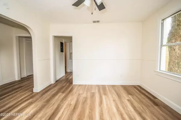 Jacksonville, FL 32210,5044 COLONIAL AVE