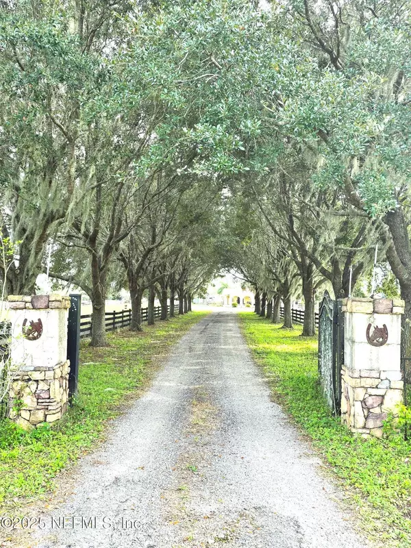 Seville, FL 32190,721 BUNNELL RD