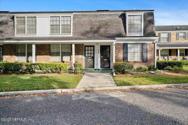 Jacksonville, FL 32210,4358 TIMUQUANA RD #208