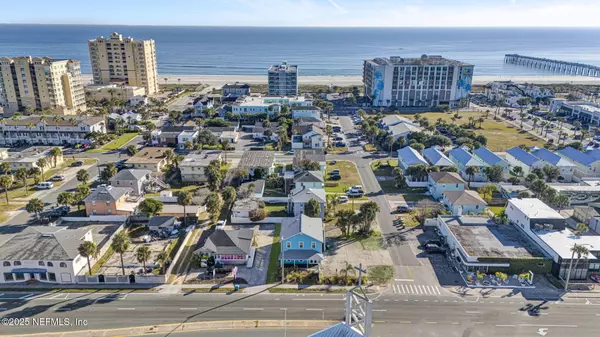 Jacksonville Beach, FL 32250,803 N 3RD ST N