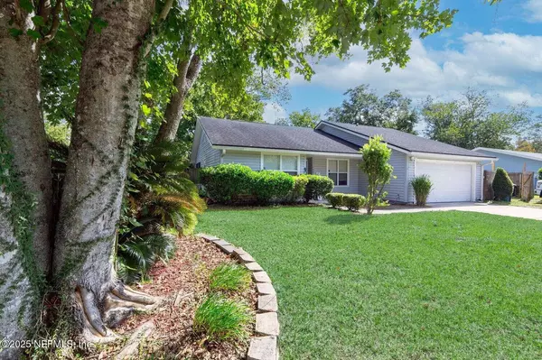 10889 SADDLEHORN DR, Jacksonville, FL 32257