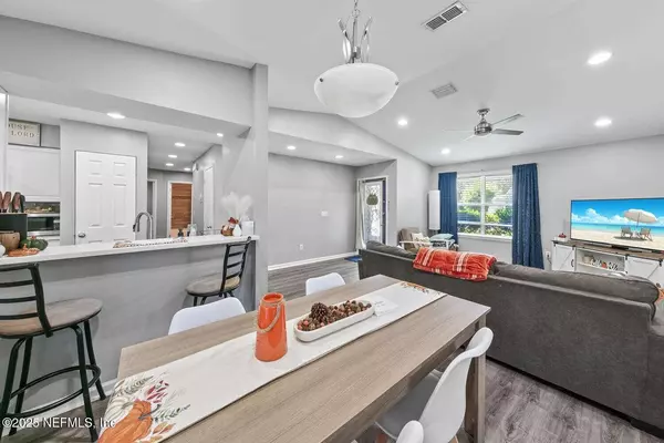 Jacksonville, FL 32257,10889 SADDLEHORN DR