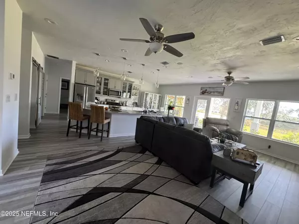 Hawthorne, FL 32640,240 ASHLEY ST