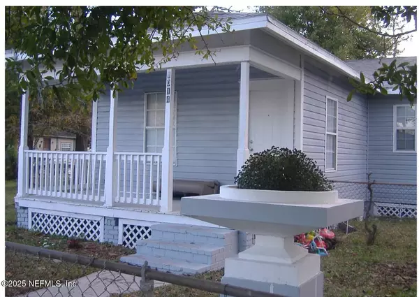 1014 BAKER AVE, Jacksonville, FL 32209