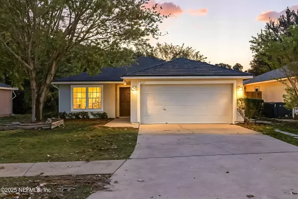 7534 INTERNATIONAL VILLAGE DR, Jacksonville, FL 32277