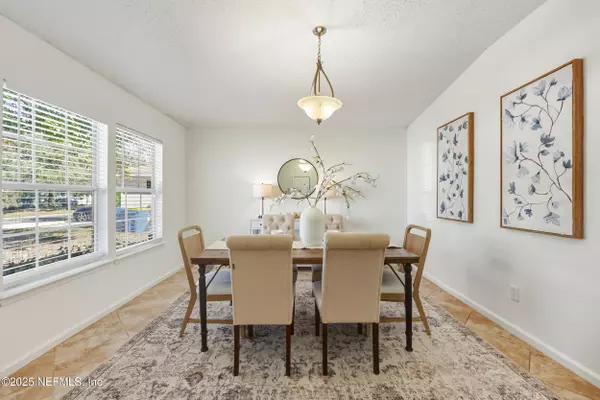 Jacksonville, FL 32277,7534 INTERNATIONAL VILLAGE DR