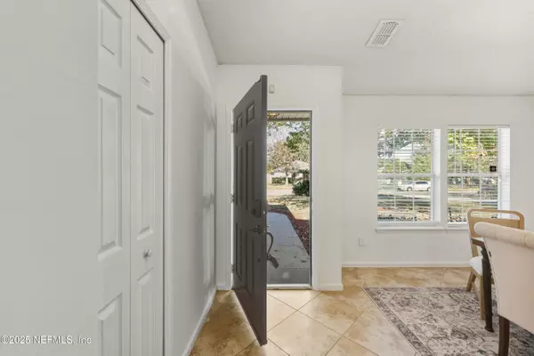 Jacksonville, FL 32277,7534 INTERNATIONAL VILLAGE DR