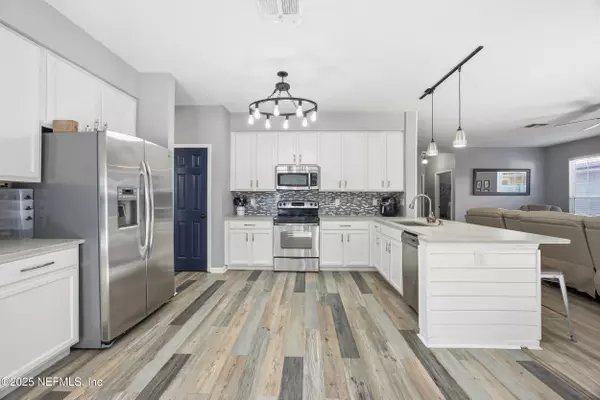 Fleming Island, FL 32003,1441 LAUREL OAK DR