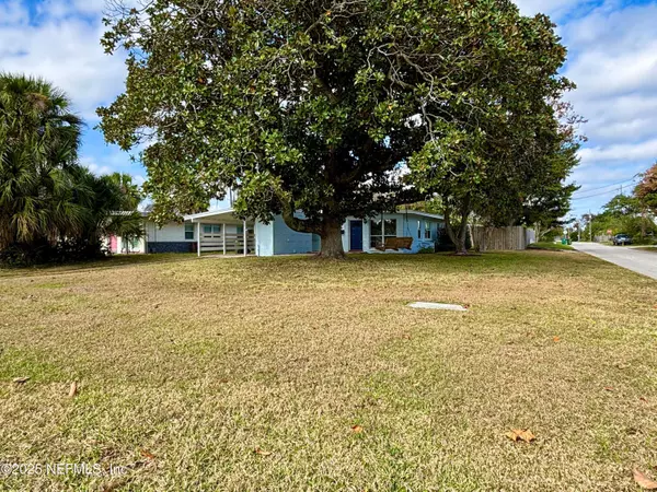 Jacksonville Beach, FL 32250,903 4TH AVE N