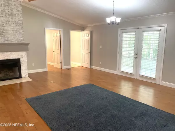 East Palatka, FL 32131,114 ORANGE TREE RD