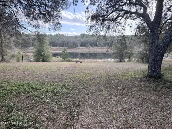 Interlachen, FL 32148,1607 TWIN LAKES BLVD