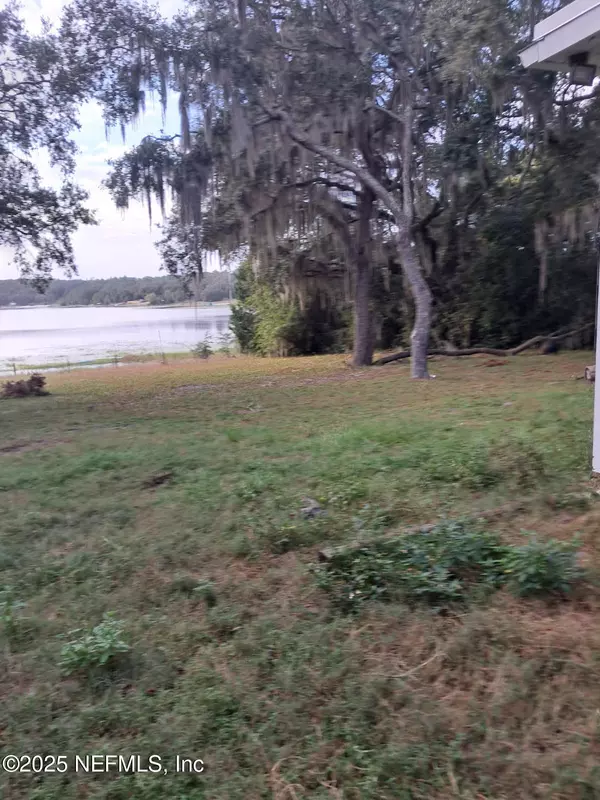 Keystone Heights, FL 32656,6848 SPRING LAKE RD