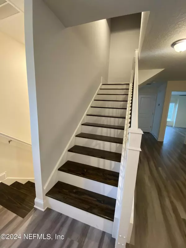 St. Johns, FL 32259,130 CLIFTON BAY LP