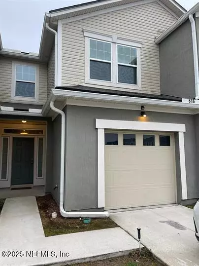 816 GROVER LN, Orange Park, FL 32065