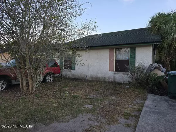 8918 IVEY RD #5, Jacksonville, FL 32216