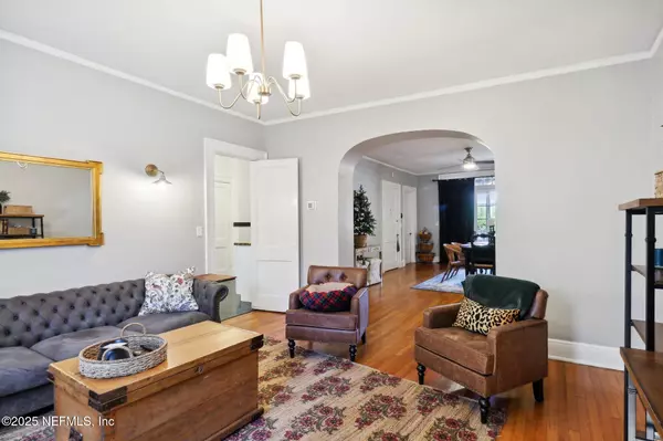 Jacksonville, FL 32204,2160 FORBES ST #B