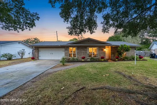 2380 OAKDALE DR N, Orange Park, FL 32073