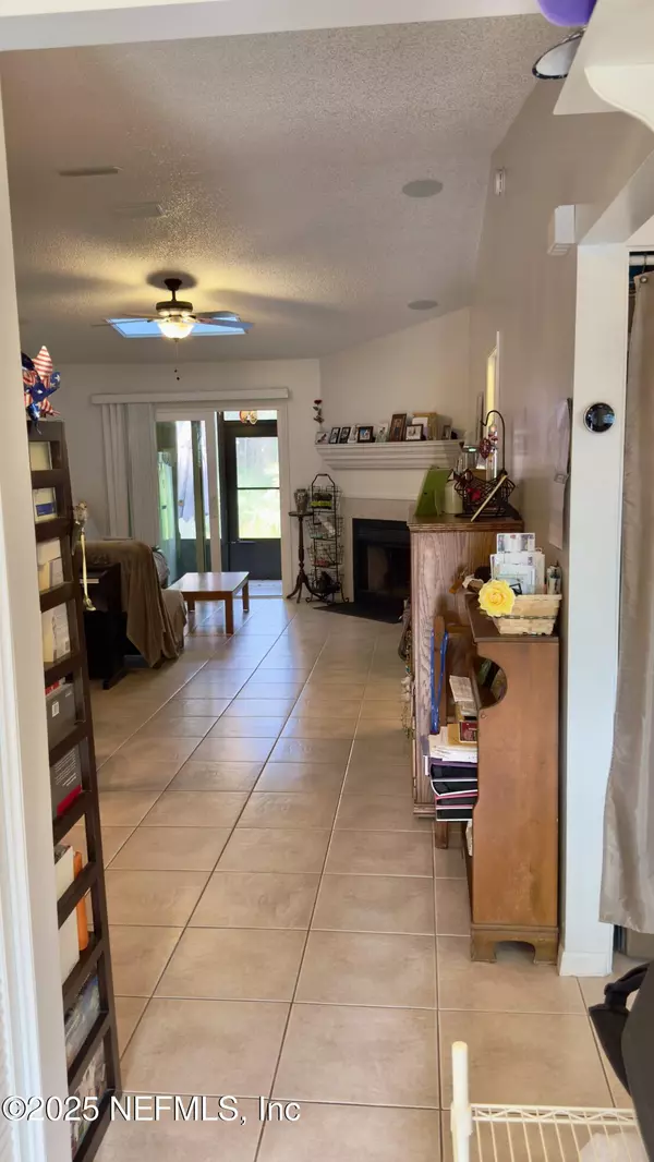 Jacksonville, FL 32256,7620 BAYMEADOWS CIR W #2242