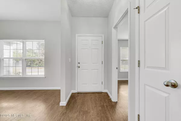 Jacksonville, FL 32210,5120 DUGDALE RD