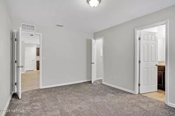 Jacksonville, FL 32211,8595 HARE AVE