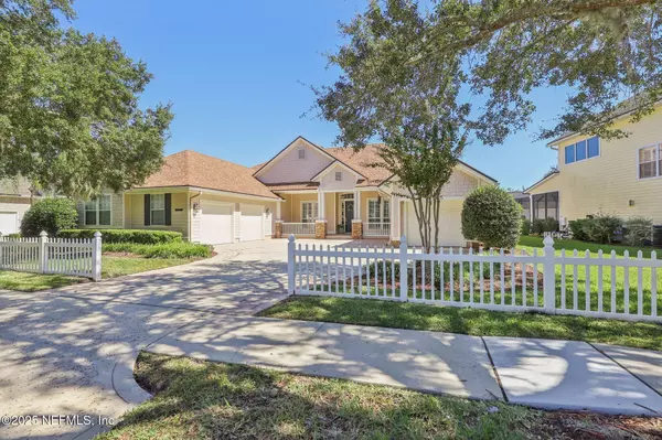 Middleburg, FL 32068,1867 PARADISE MOORINGS BLVD