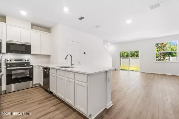 St. Augustine, FL 32086,184 BEACH PALM CT