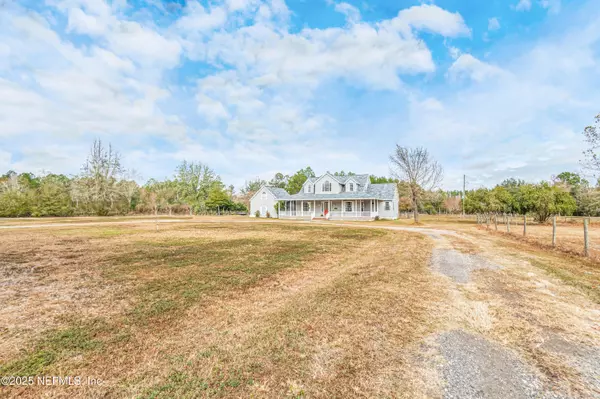 Macclenny, FL 32063,8219 MUD LAKE RD