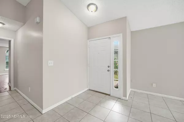 Jacksonville, FL 32233,905 GAVAGAN RD